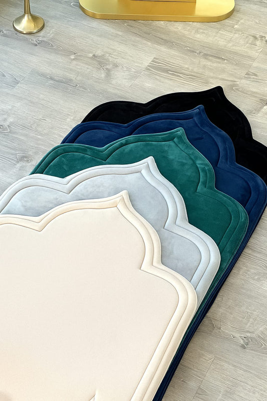 Luxury Padded Prayer Mat / Islamic Prayer Rug with Tote Bag – Non-Slip Floral Design